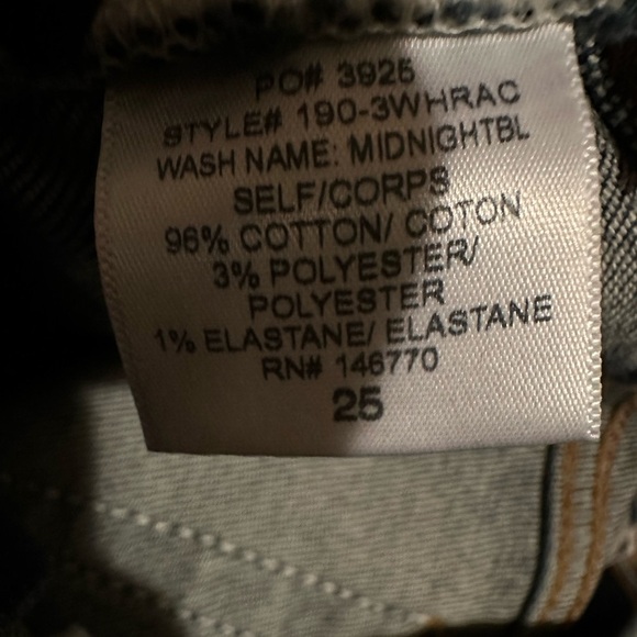 Re/Done Originals High Rise Ankle Crop
Dark Wash Button Fly 25 - Picture 12 of 12